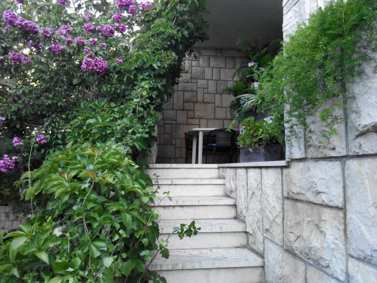 Daniela Appartement Makarska Buitenkant foto